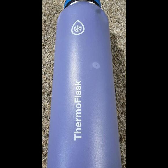 ThermoFlask DoubleWall Stainless Steel Water Bottle 40oz / 1.2L ROUGH - Picture 2 of 9